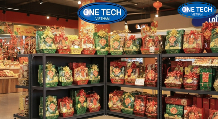 Xu hướng kệ modular trưng bày giỏ quà Tết Kệ modular trưng bày giỏ quà Tết linh hoạt thay đổi bố cục