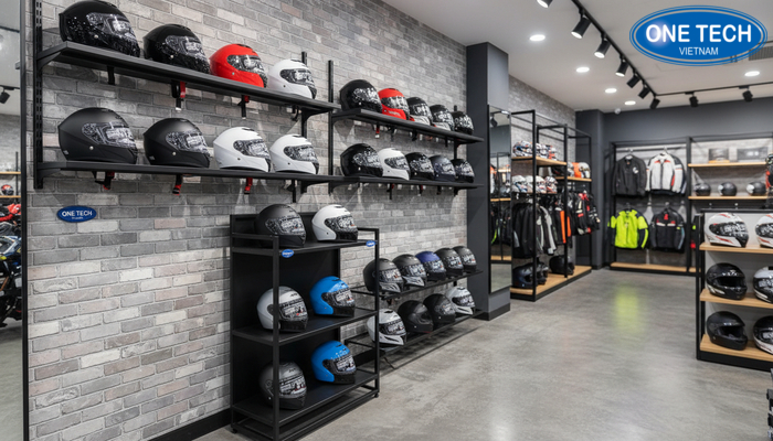 Infographic câu hỏi thường gặp khi mua kệ để mũ bảo hiểm và gợi ý giải pháp nhanh